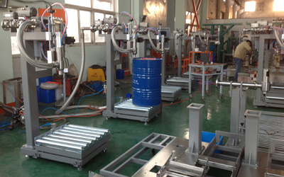 GZM-200L稱重式灌裝機 高效精準(zhǔn)的200升液體灌裝解決方案
